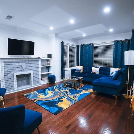 The Blue Golden Luxury Modern 3- Bedroom Apartment In Chicago Eksteriør billede